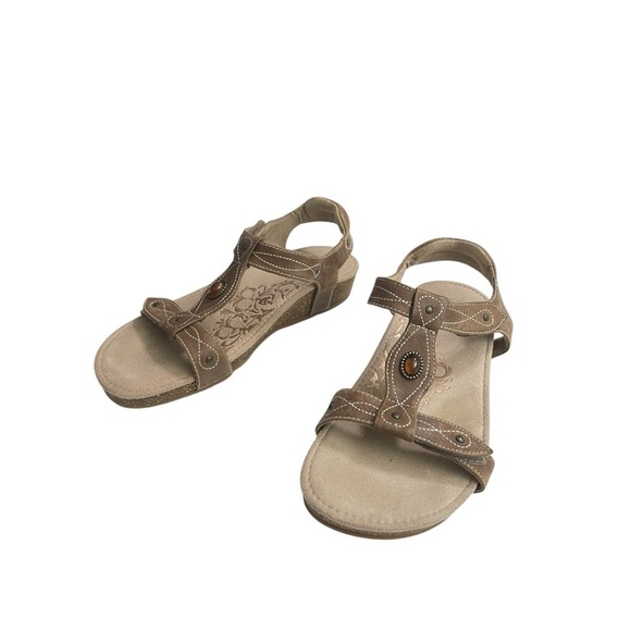 Aetrex Lori Sandals Women's 7 Brown Leather Cork Wedge T-Strap Comfort Beaded - Picture 4 of 15